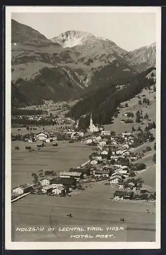 AK Holzgau im Lechtal, Totalansicht gegen die Berge