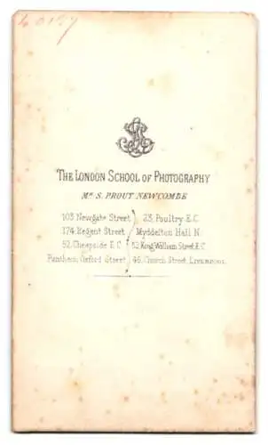 Fotografie The London School of Photography, London, Regent Street 174, Portrait eines eleganten Herren