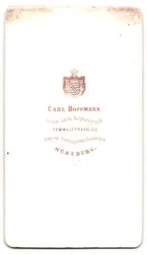 Fotografie Carl Hoffmann, Würzburg, Semmelstrasse 15c, Porträt eines Mannes mit Brille