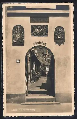 AK Lübeck, Blick in den v. Höveln-Gang