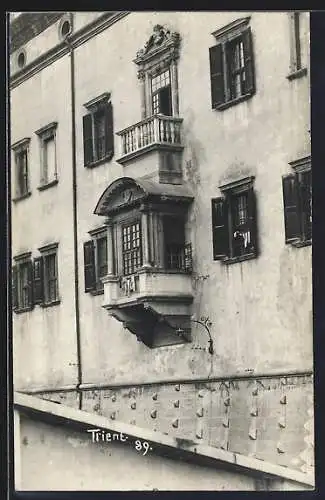 AK Trient, Hausfassade mit Erker