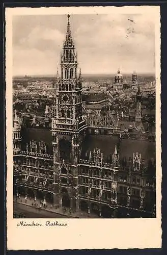 AK München, Rathaus aus der Vogelschau
