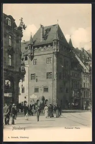 AK Nürnberg, Nassauer Haus mit Passanten