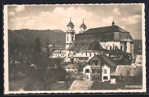 AK Mondsee, Ortspartie mit Kirche