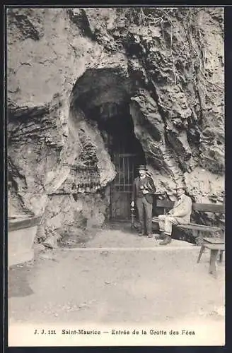 AK Saint-Maurice, entrée de la grotte des Fées