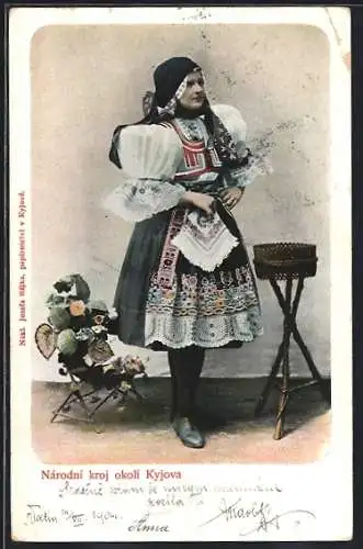 AK Junge Frau in tschechischer Tracht, Narodni kroj okoli Kyjova