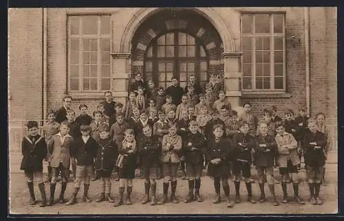 AK Woluwé St-Pierre, Institut St. Georges, Oeuvre de Don Bosco, Section des étudiants