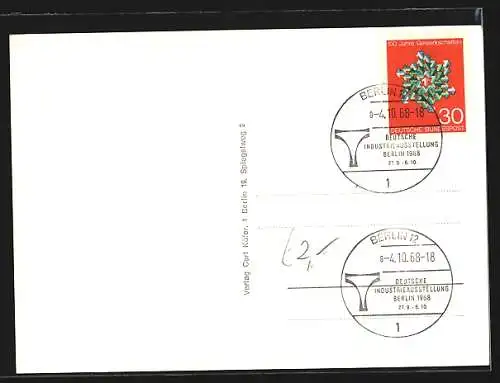 AK Berlin, Deutsche Industrieausstellung 1968, Inneres einer Ausstellungshalle mit Ständen aus Chile, Ghana, Korea etc.