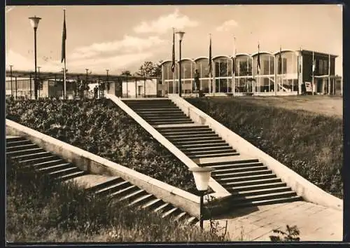 AK Erfurt, Internationale Gartenausstellung, Treppenaufgang auf dem Ausstellungsgelände