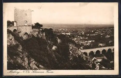 AK Mödling /N.-Ö., Schwarzer Turm mit Ortsansicht und Viadukt