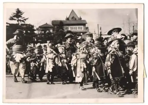 Fotografie Tokio - Tokyo, Gründungsfeier des japanischen Kaiserreiches, Trachtenumzug 1940