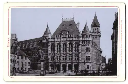 Fotografie Zedler & Vogel, Darmstadt, Ansicht Bremen, Gerichtsgebäude mit Gustav Adolf Denkmal