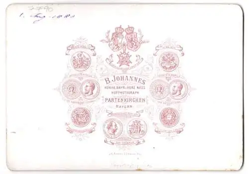 Fotografie B. Johannes, Partenkirchen, Ansicht Partenkirchen, Gesamtansicht des Ortes um 1880