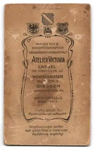 Fotografie Atelier Victoria, Nordhausen, Rautenstr. 12, Kind in winterlicher Kleidung