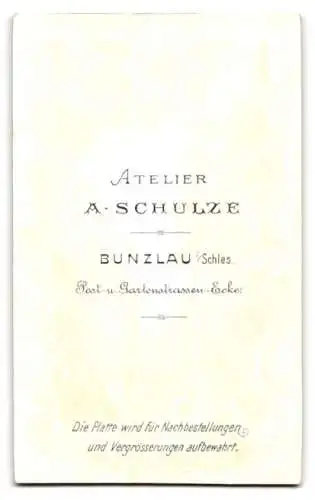 Fotografie Atelier Schulze, Bunzlau, Gartenstr., Porträt eines Kindes