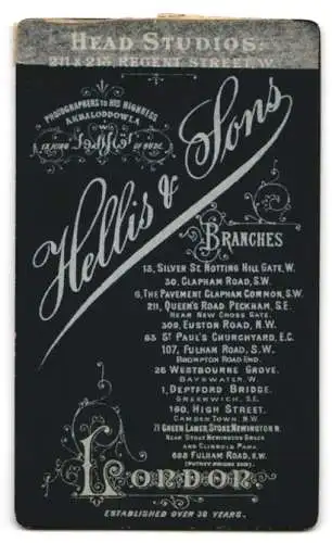 Fotografie Hellis & Sons, London, Regent Street 211, Porträt eines jungen Mannes
