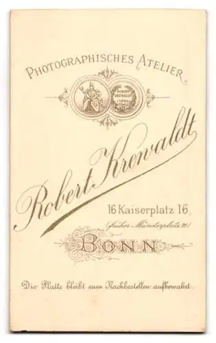 Fotografie Robert Krewaldt, Bonn, Kaiserplatz 16, Porträt eines Kleinkinds