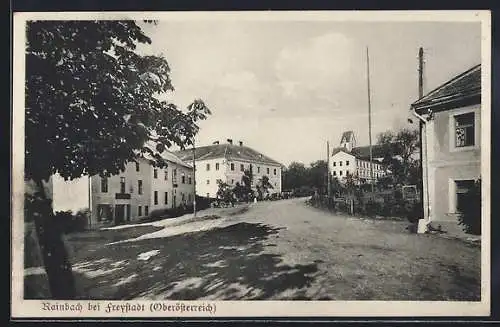 AK Rainbach b. Freystadt, Strassenpartie mit Blick gegen die Kirche