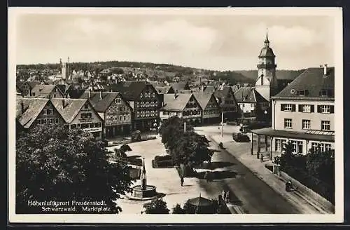 AK Freudenstadt, Marktplatz mit Brunnen