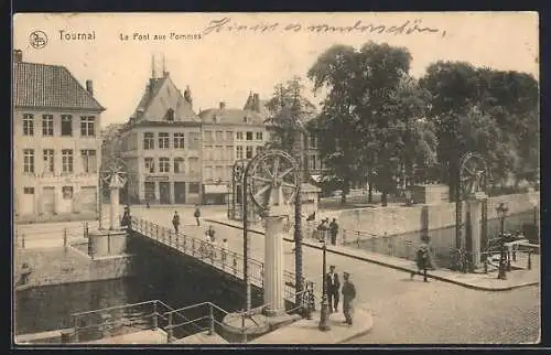 AK Tournai, le Pont aux Pommes