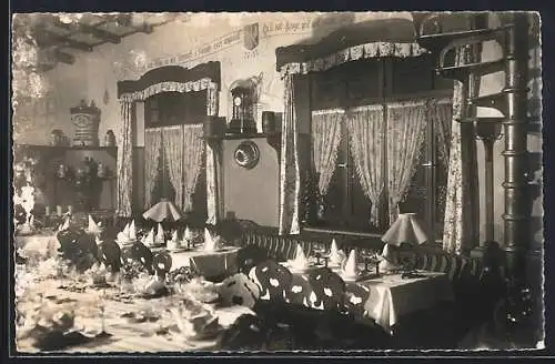 AK Obernai, Salon de l`Auberge de la Cigogne Relais de la Bonne Chere, Innenansicht, Bes. Rene Gelb