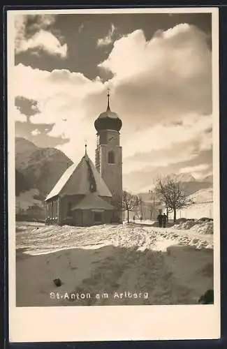 AK St. Anton am Arlberg, Kirche im Winter