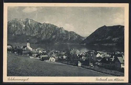 AK Unterach am Attersee, Ortsansicht mit Bergpanorama