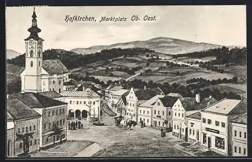 AK Hofkirchen /Mühlkreis, Marktplatz mit Kirche