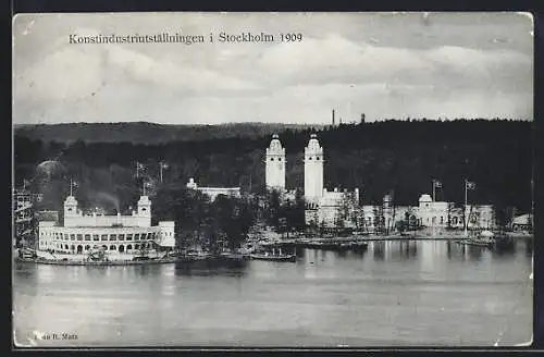 AK Stockholm, Konstindustriutställningen 1909, Das Ausstellungsgelände vom Wasser aus