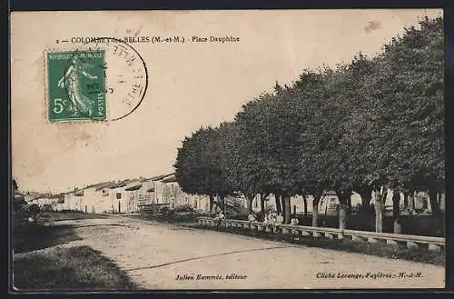 AK Colombey-les-Belles, Place Dauphine et rangée d`arbres