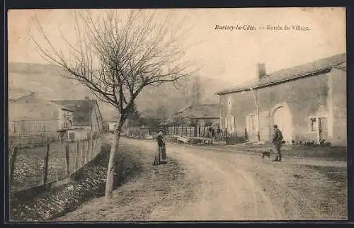 AK Barisey-la-Côte, Entrée du Village