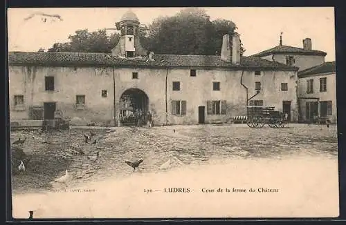 AK Ludres, Cour de la ferme du Château