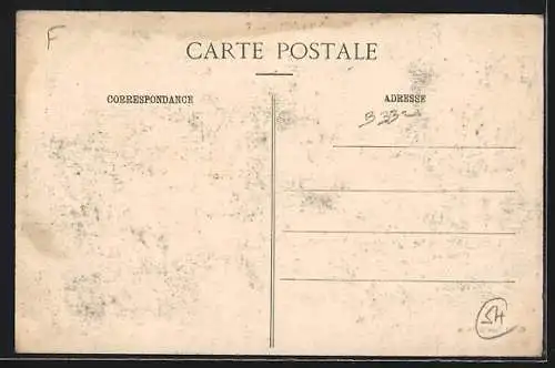 AK Bathelémont, Vue de l`église et de la rue principale animée