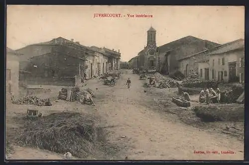 AK Juvrecourt, Vue intérieure