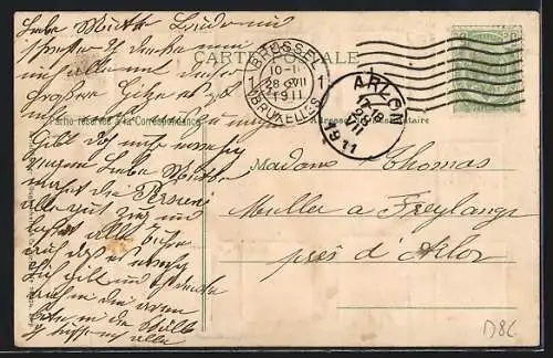 AK Le Langage des Timbres de l`Europe, Briefmarken unterschiedlicher Länder mit Botschaften, Wappen u. Fahnen