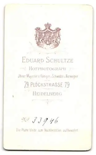 Fotografie Eduard Schultze, Heidelberg, Plöckstrasse 79, Porträt eines kleinen Kindes