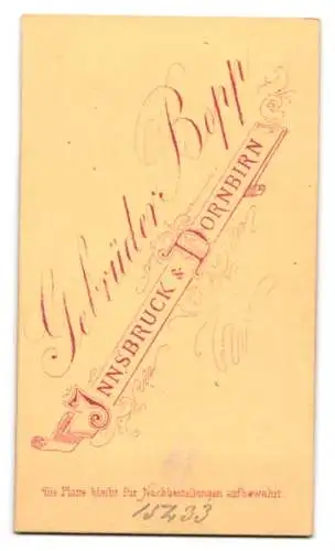 Fotografie Gebrüder Bopp, Innsbruck, Dornbirn, Porträt eines elegant gekleideten Mannes