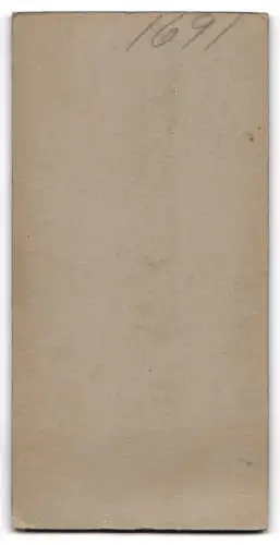 Fotografie Atelier Rheinland, Aachen, Grosskölnstrasse 64, Portrait einer eleganten Dame