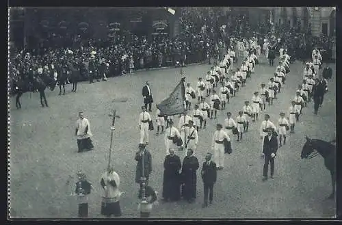 AK Bruxelles, Procession de N.-D. de la Paix, Le groupe des gymnastes catholiques d`Etterbeek