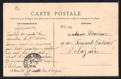AK Vierzon, Souvenir avec montage de vues et fleurs