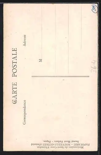 AK Missionnaire et indigénes-Missionary and natives