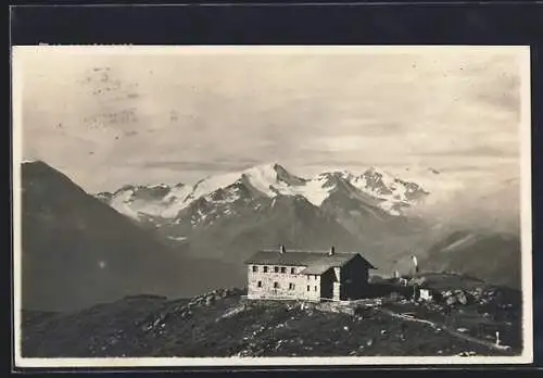 AK Starkenburger Hütte im Stubaital