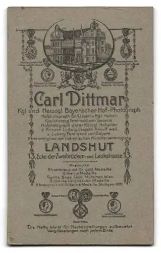 Fotografie Carl Dittmar, Landshut, Ecke der Zweibrücken und Leukstrasse 13, Porträt eines Soldaten in Uniform Rgt. 2