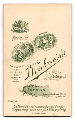 Fotografie F. Werkmeister, Freising, Amtsgerichtstrasse 445, Soldat in Uniform