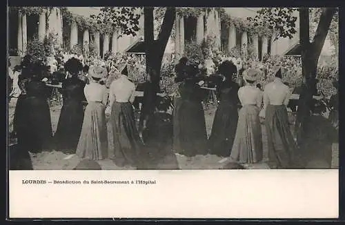 Stereo-AK Lourdes, Bénédiction du Saint-Sacrement à l`Hôpital