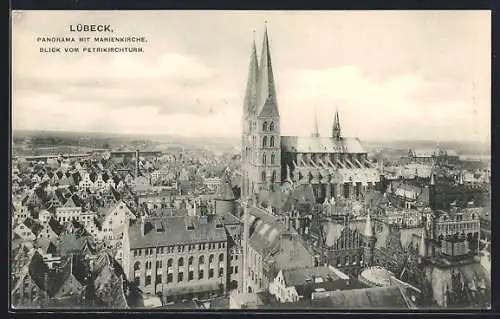 AK Lübeck, Blick vom Petrikirchturm mit Marienkirche