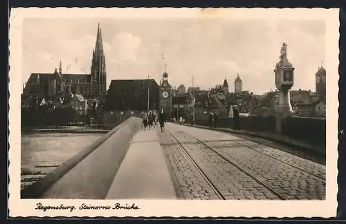 AK Regensburg, Steinerne Brücke mit Dom