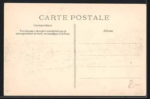AK Paris, Crue de la Seine 1910, Rue Surcouf et Quai d`Orsay, Strassenpartie bei Hochwasser