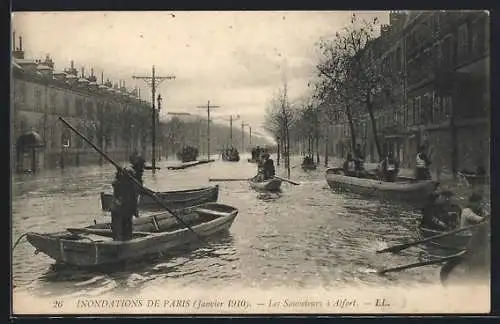 AK Alfort, Inondations Janvier 1910, les Sauveteurs