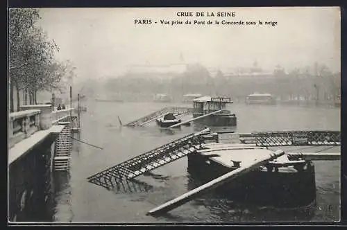 AK Paris, Vue prise du Pont de la Concorde sous la neige, Anlegestellen bei Hochwasser